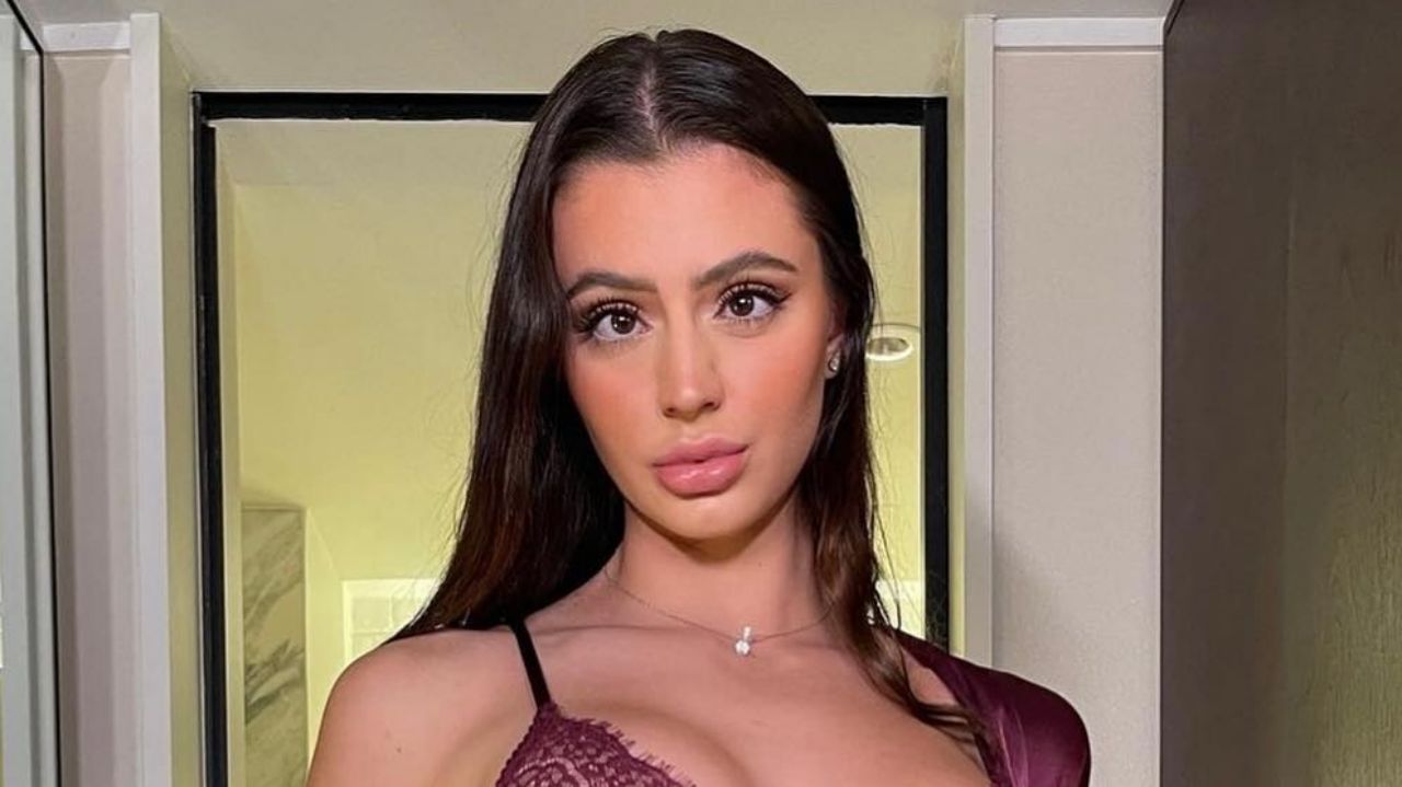 Jakarabella | Bio, Wiki, Age, Height, Net Worth, Dating, Facts