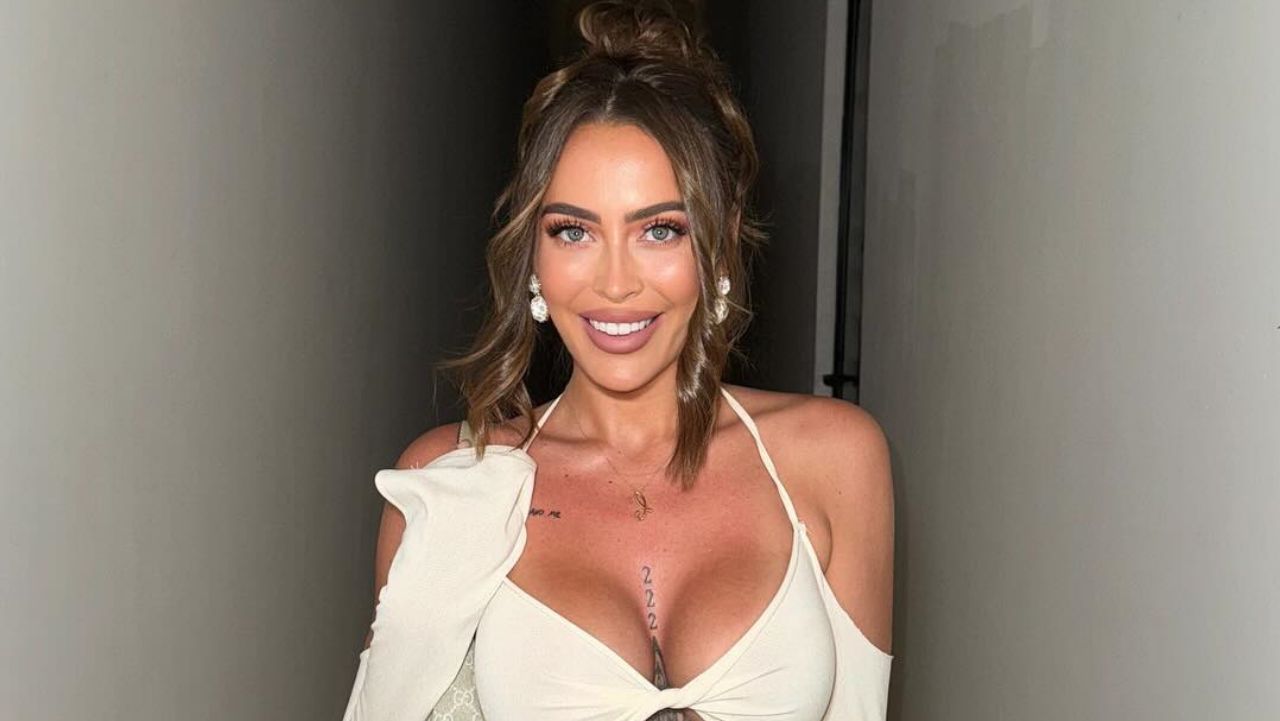 Cora Maay | Bio, Wiki, Age, Height, Net Worth, Dating, Facts