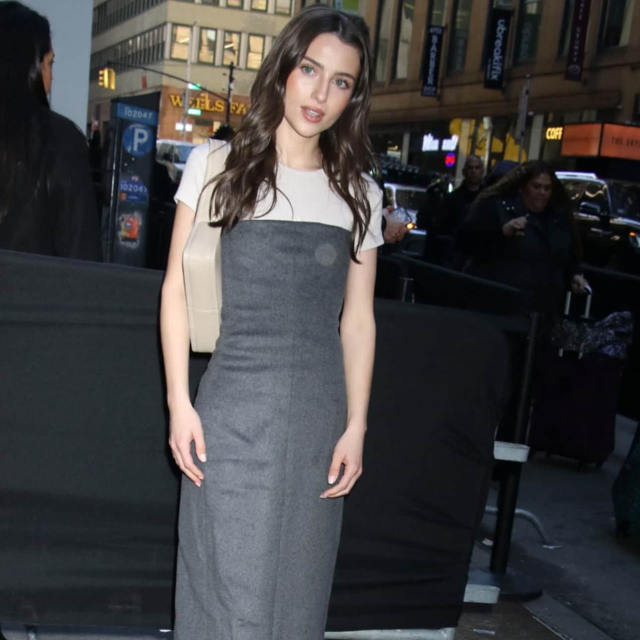 Madeline Argy | Bio, Wiki, Age, Height, Net Worth, Dating, Trivia