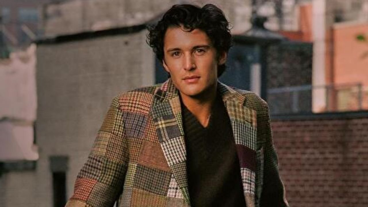 Liam Woodrum | Bio, Wiki, Age, Height, Net Worth, Relationships, Trivia