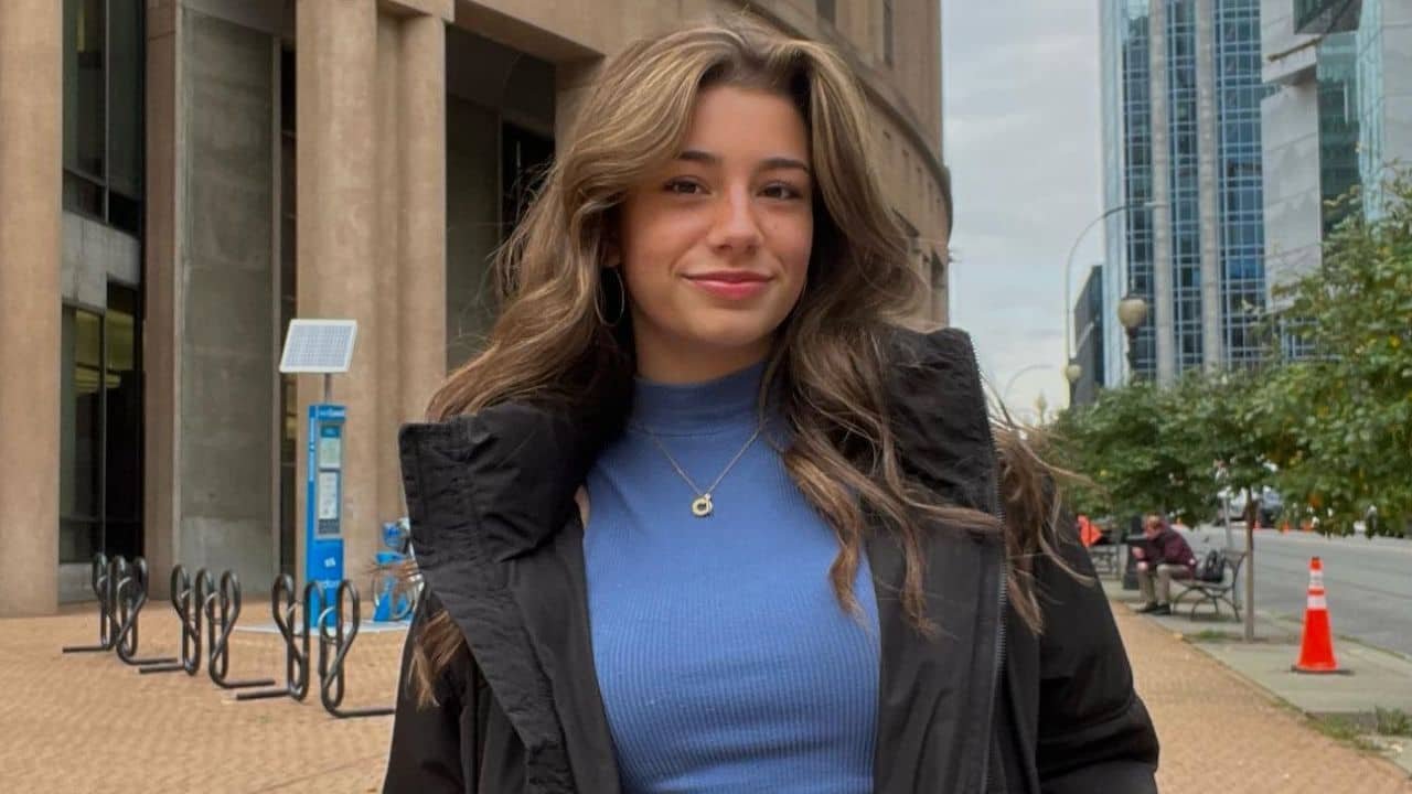 Mikayla Campinos | Bio, Wiki, Age, Height, Net Worth, Relationships, Trivia