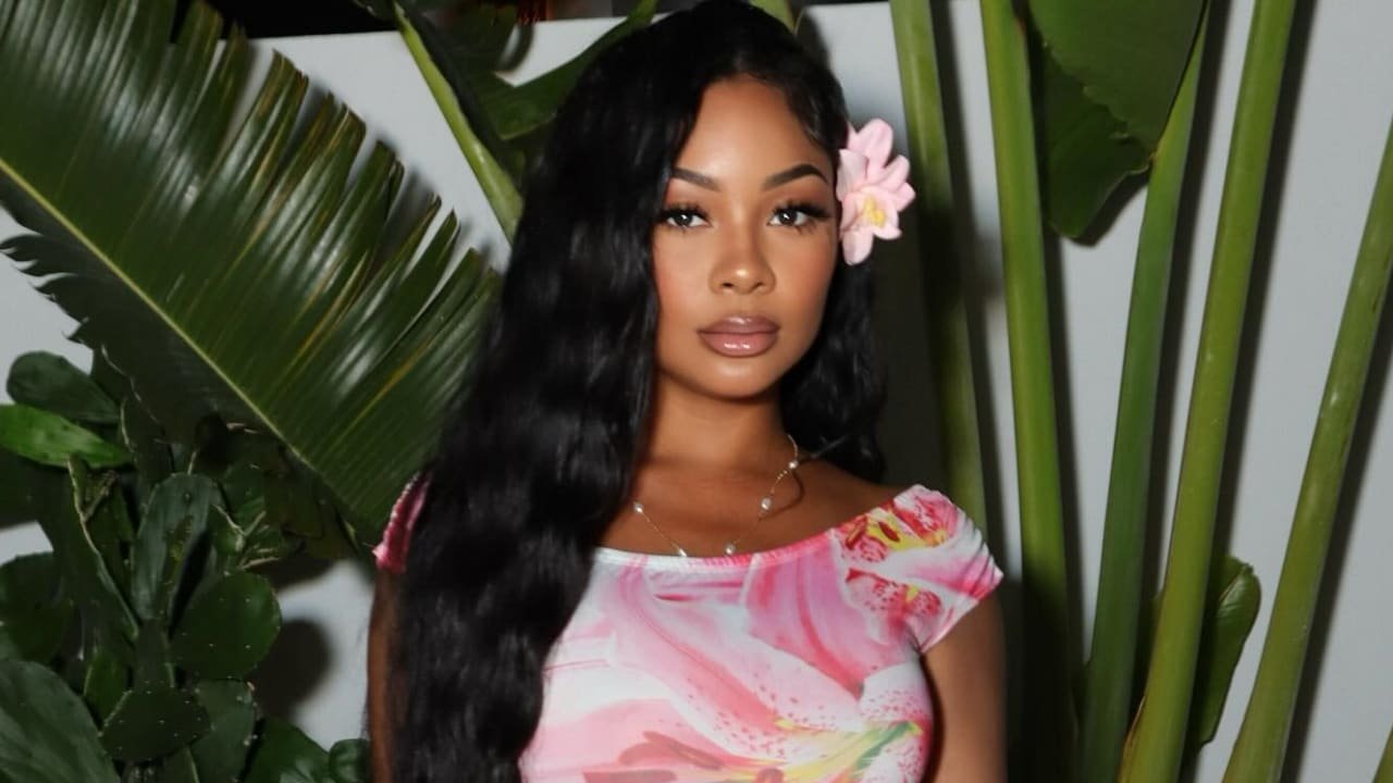 Stephanie Sibounheuang | Bio, Wiki, Age, Height, Net Worth, Relationships, Trivia