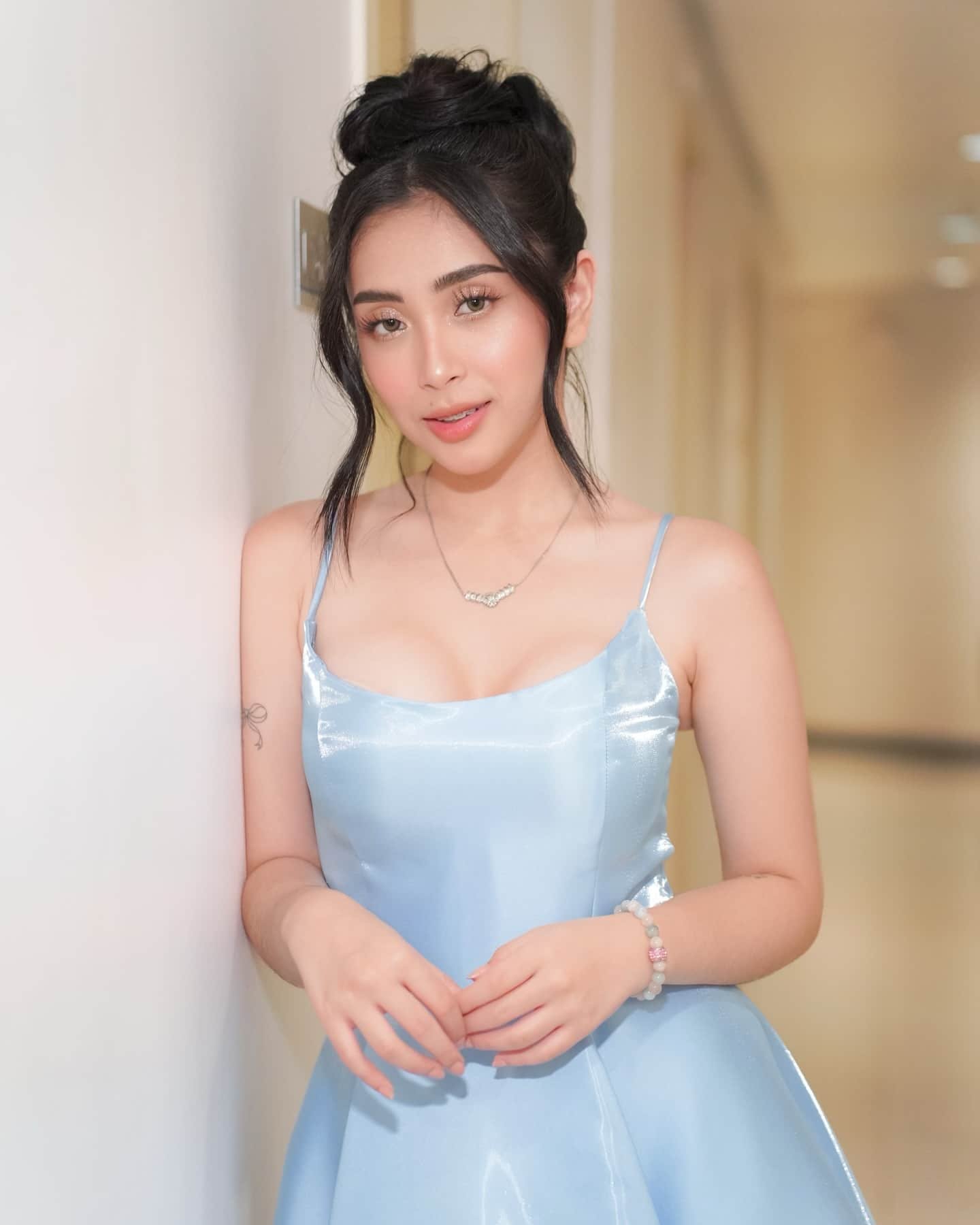 Bea Borres | Bio, Wiki, Age, Height, Net Worth, Dating, Trivia