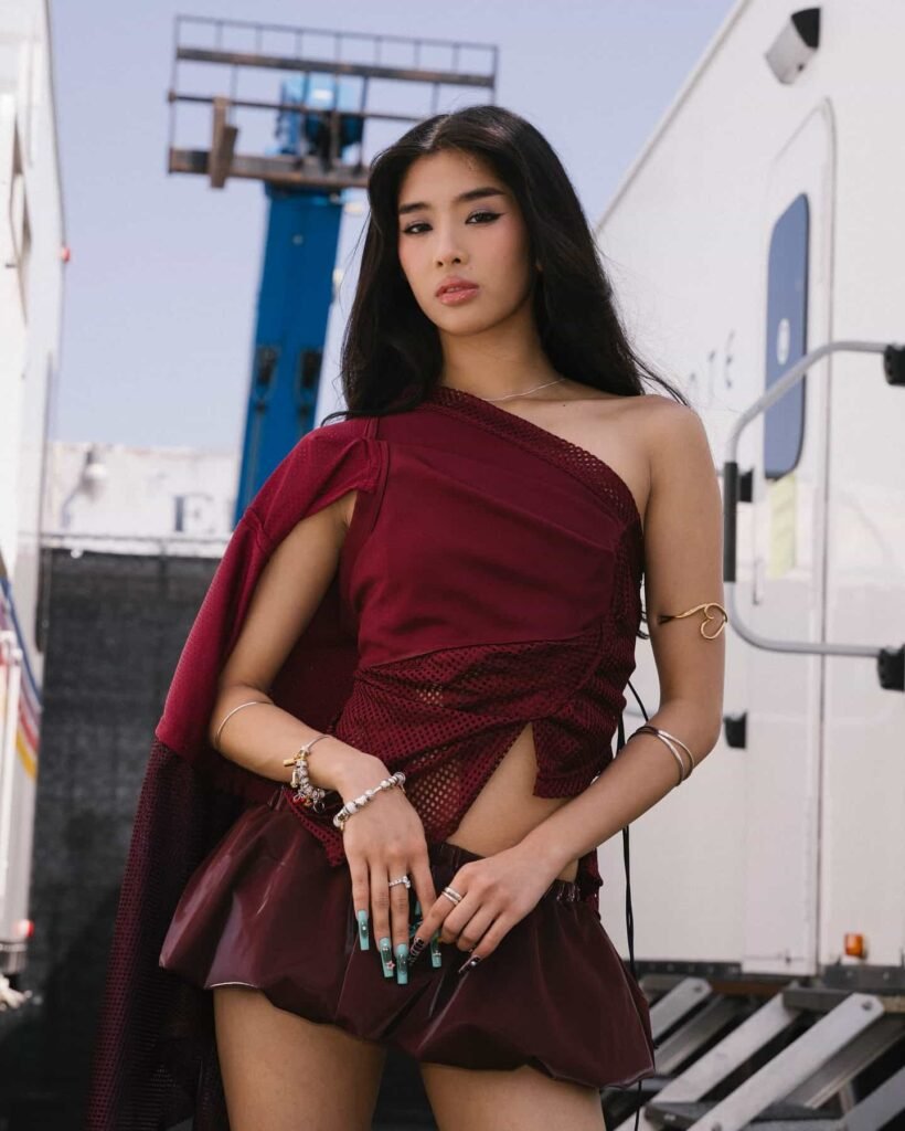 Sophia Laforteza Bio, Wiki, Age, Height, Net Worth, Dating, Trivia