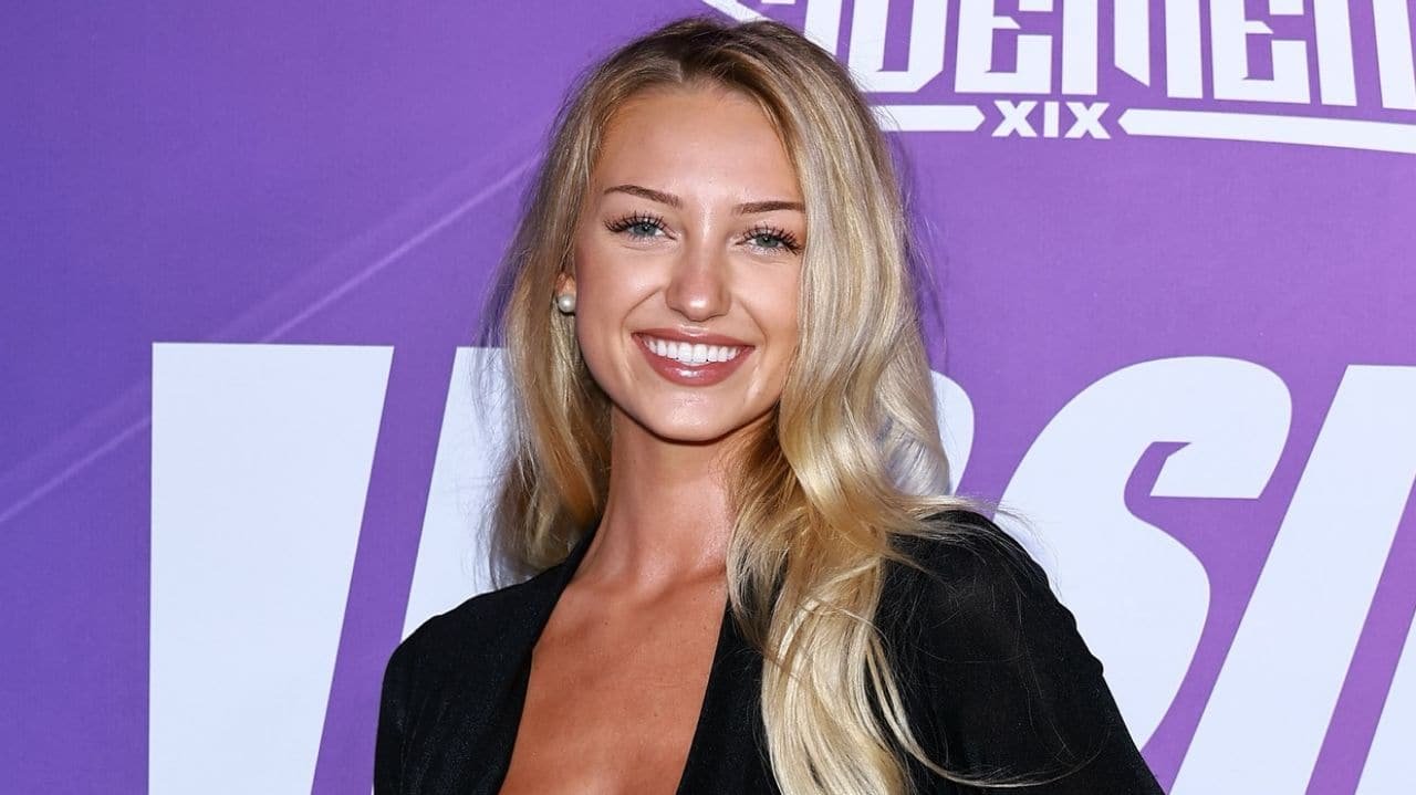 Sydney Thomas | Bio, Wiki, Age, Height, Net Worth, Dating, Trivia