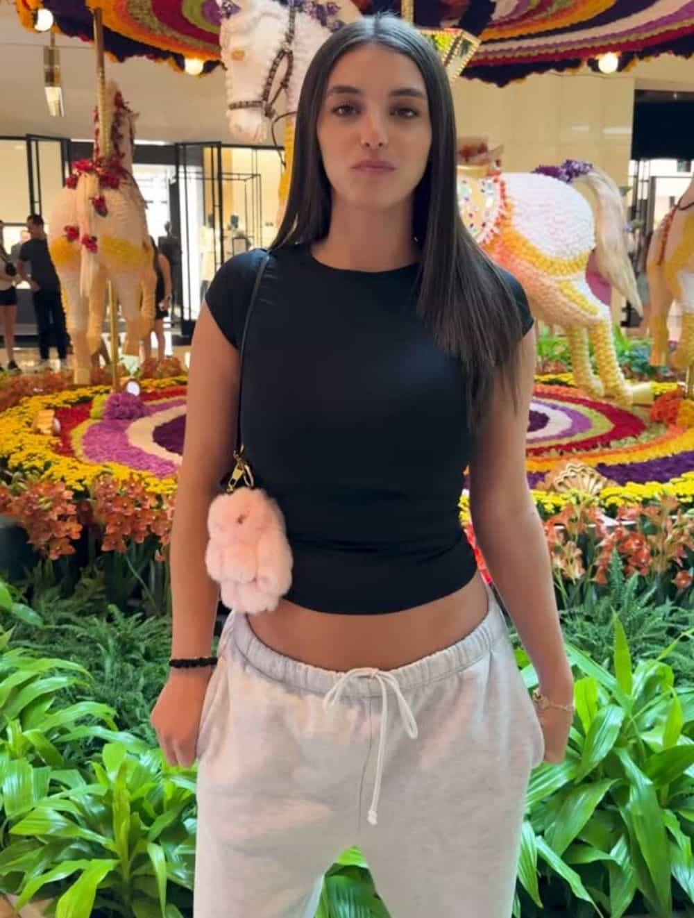 Amber Ajami | Bio, Wiki, Age, Height, Net Worth, Dating, Trivia