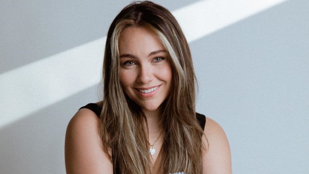 Kouvr Annon | Bio, Wiki, Age, Height, Net Worth, Dating, Trivia