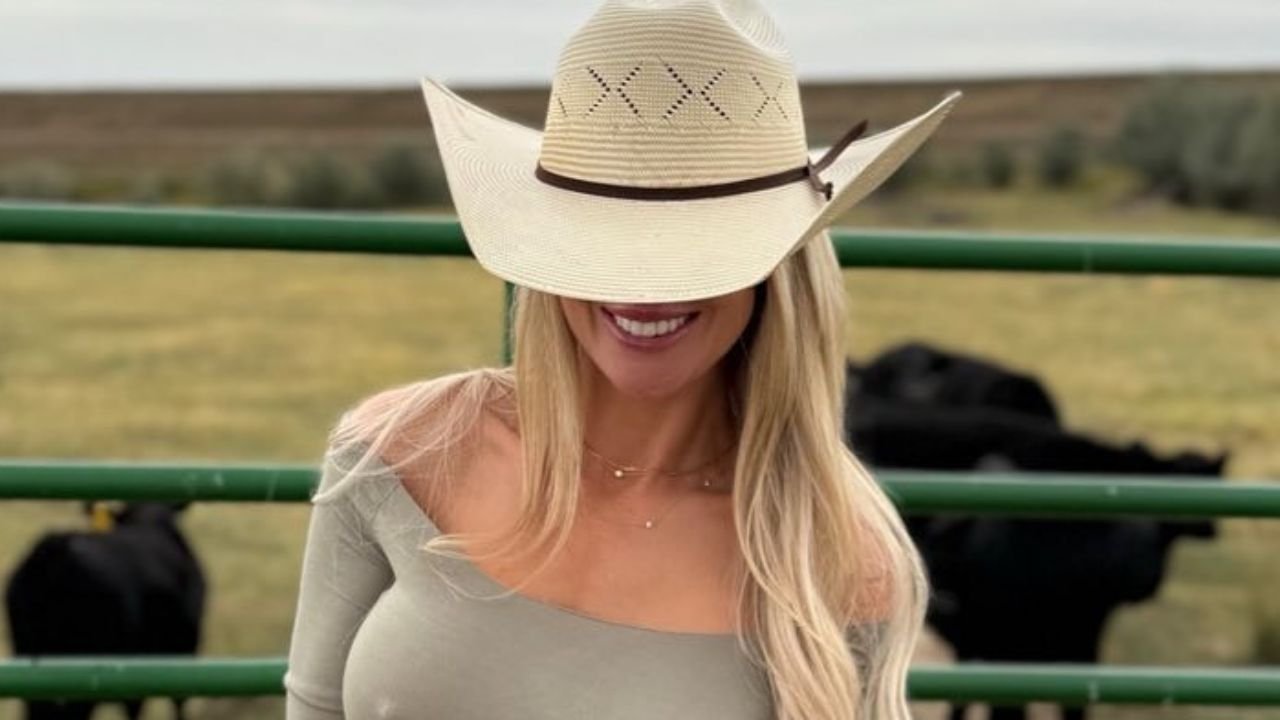 Taylor Breesey | Bio, Wiki, Age, Height, Net Worth, Dating, Trivia