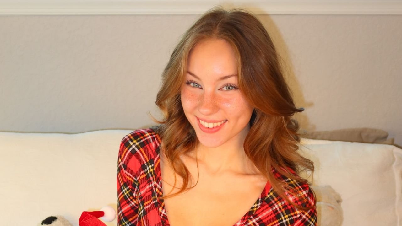 Anya Lacey | Bio, Wiki, Age, Height, Net Worth, Dating, Trivia