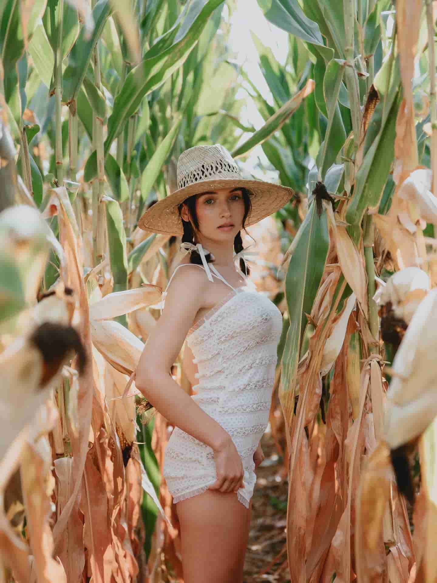 Brooke Tilli | Bio, Wiki, Age, Height, Net Worth, Dating, Trivia