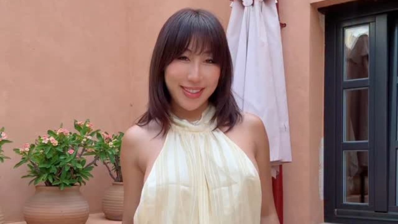 Nicole Doshi | Bio, Wiki, Age, Height, Net Worth, Dating, Trivia