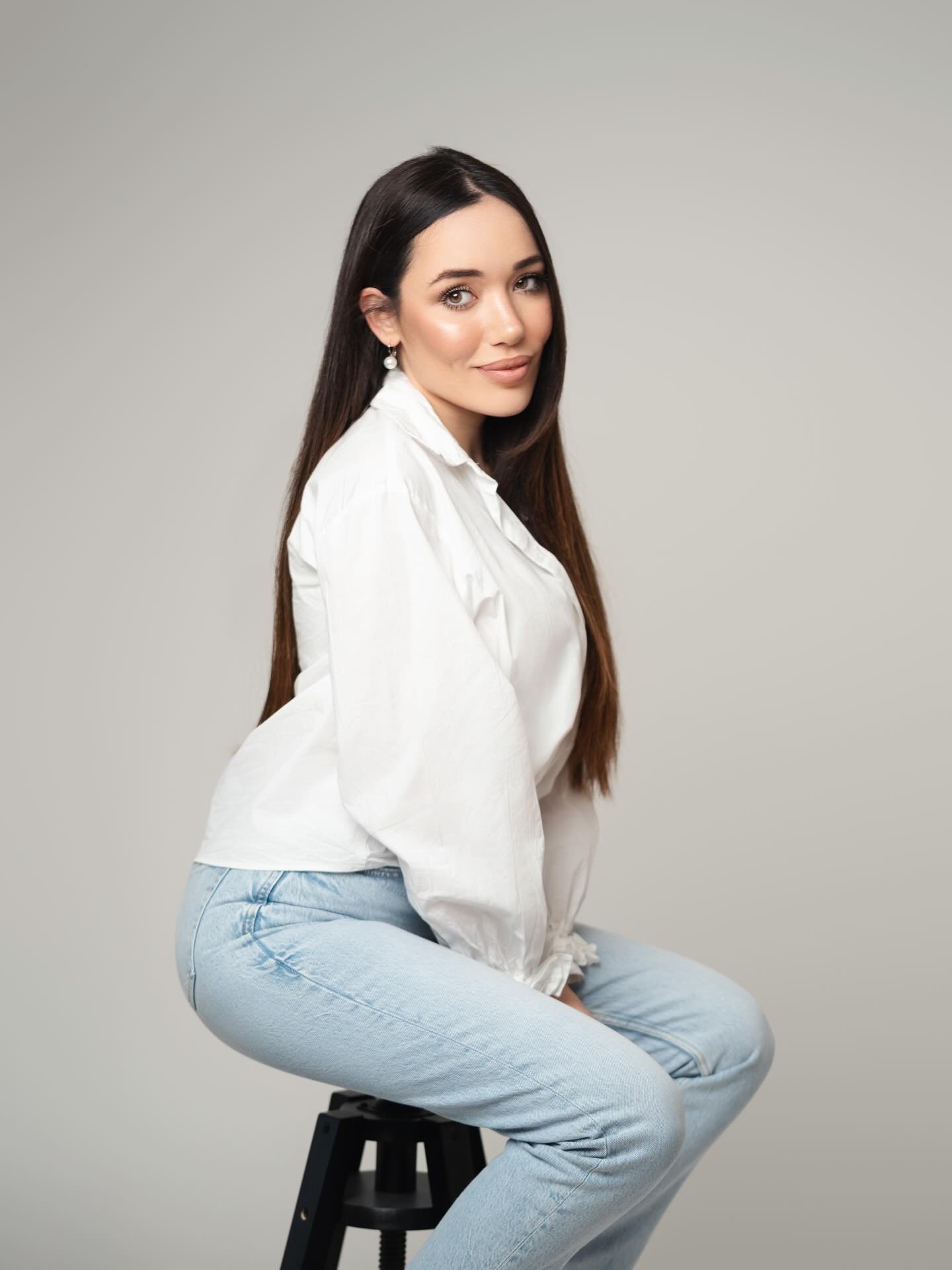 Ada Lluch | Bio, Wiki, Age, Height, Net Worth, Dating, Trivia