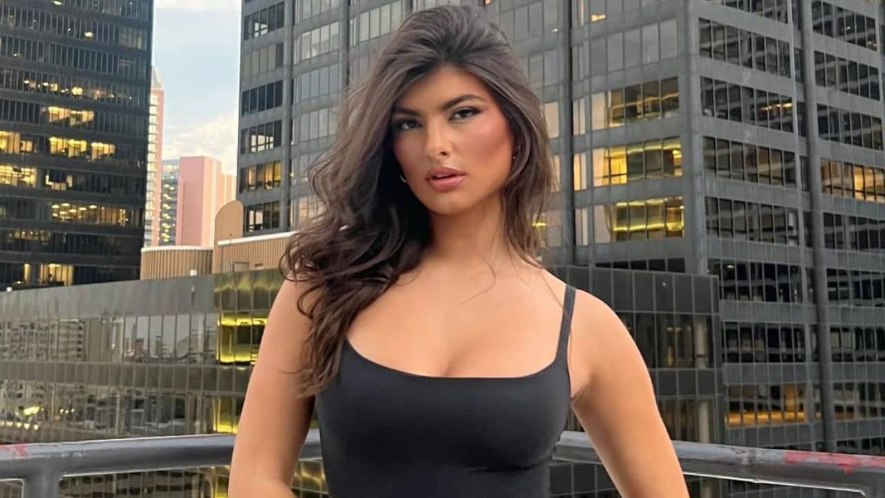 Alaya Manzella | Bio, Wiki, Age, Height, Net Worth, Dating, Trivia