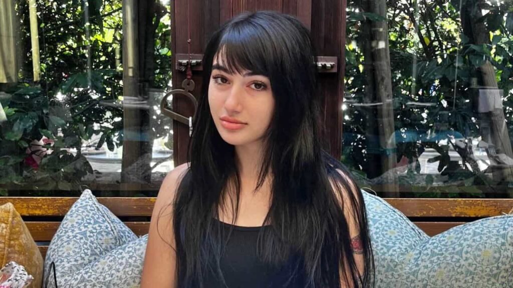Delilah Raige | Bio, Wiki, Age, Height, Net Worth, Dating, Trivia