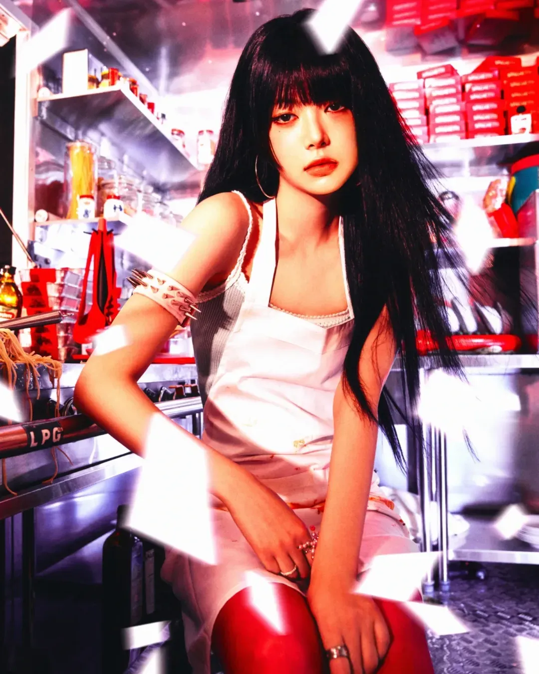 LE SSERAFIM | Members, Profile, Bio, Wiki, Age, Height, Trivia, Fame