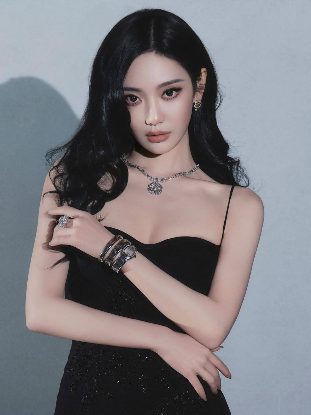 NingNing | Members, Profile, Bio, Wiki, Age, Height, Trivia, Fame