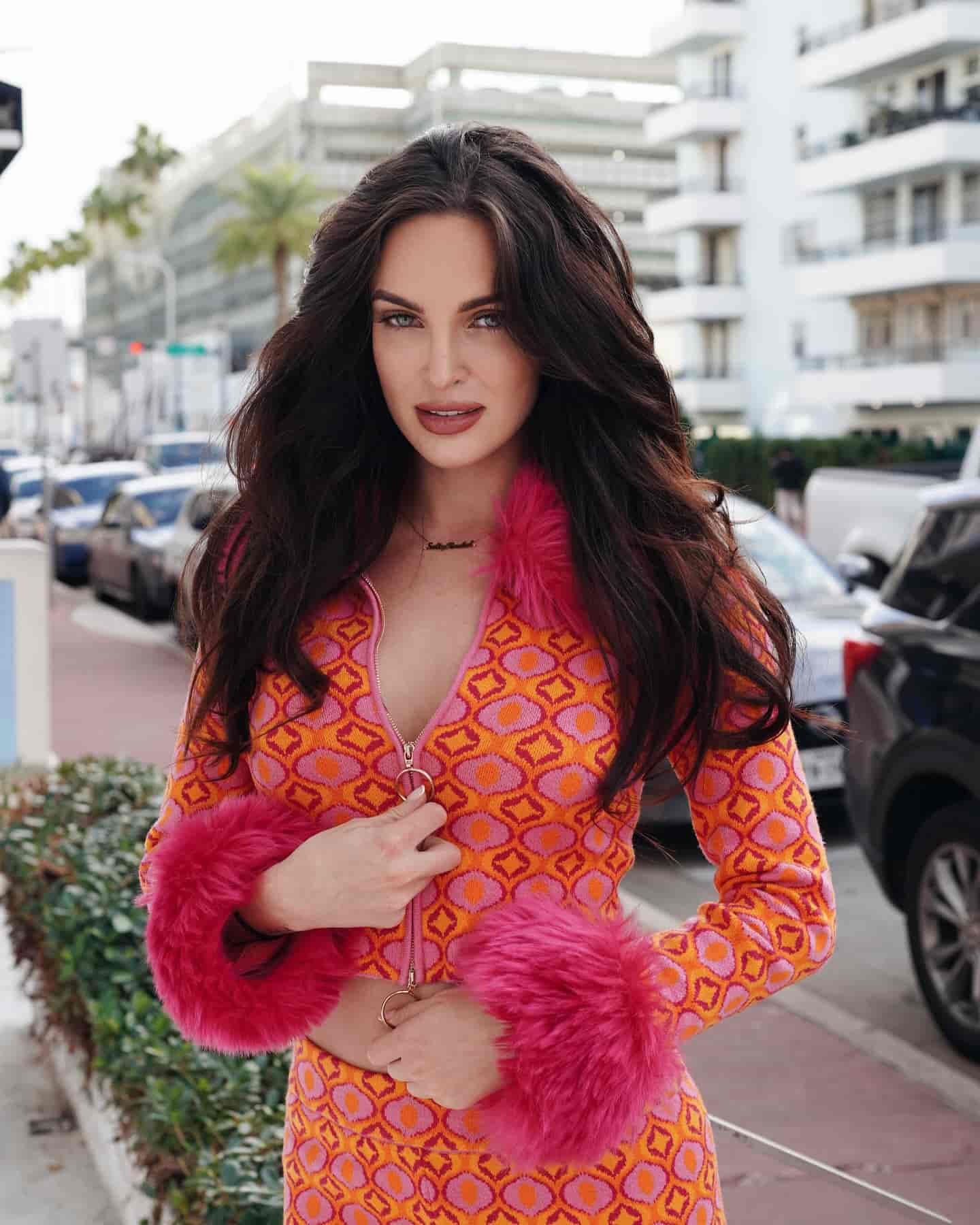 Rachel Slawson | Bio, Wiki, Age, Height, Net Worth, Dating, Trivia