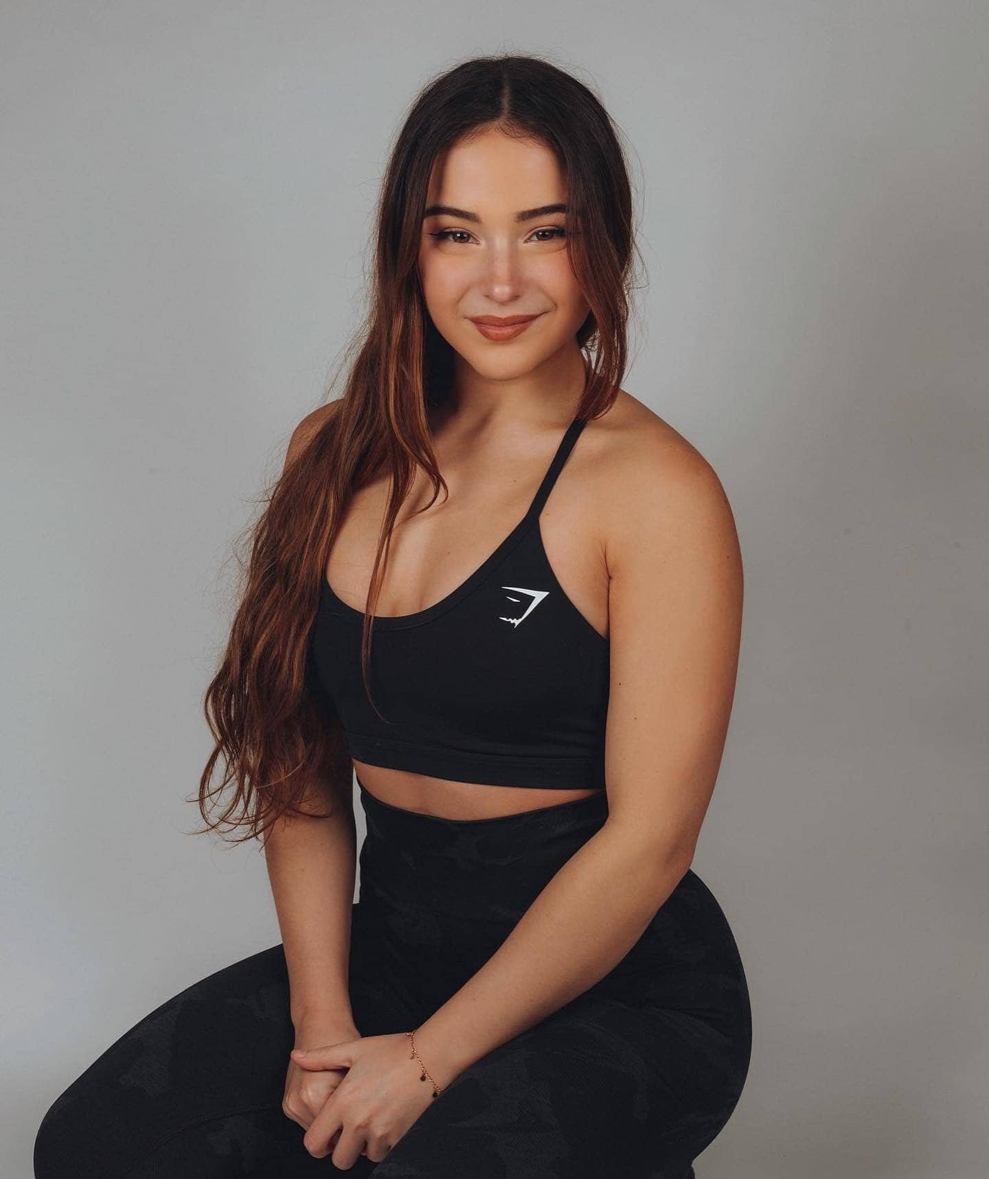 Jeanne Brem | Bio, Wiki, Age, Height, Net Worth, Dating, Trivia