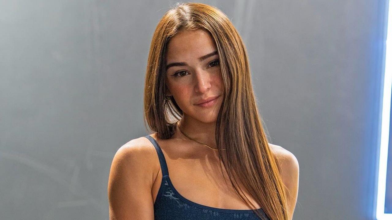 Jeanne Brem | Bio, Wiki, Age, Height, Net Worth, Dating, Trivia