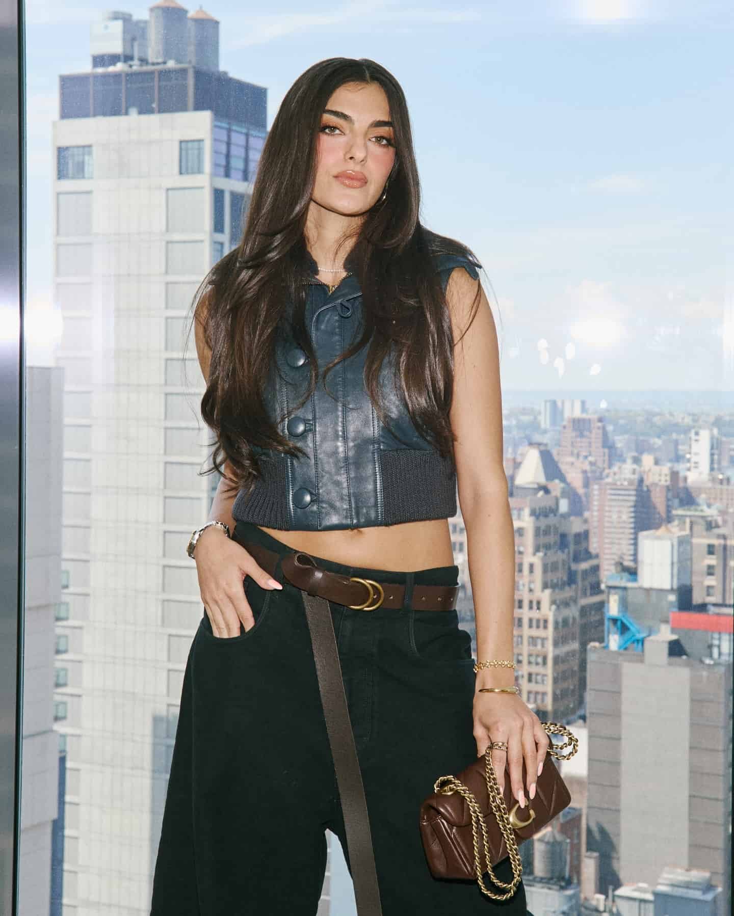 Toni Breidinger | Bio, Wiki, Age, Height, Net Worth, Dating, Trivia